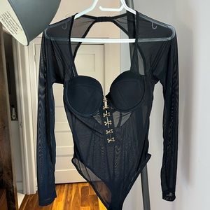 BRA TOP LONG SLEEVE BODYSUIT